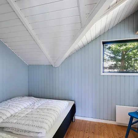Charming With Covered Terrace And Peaceful Nature Setting *